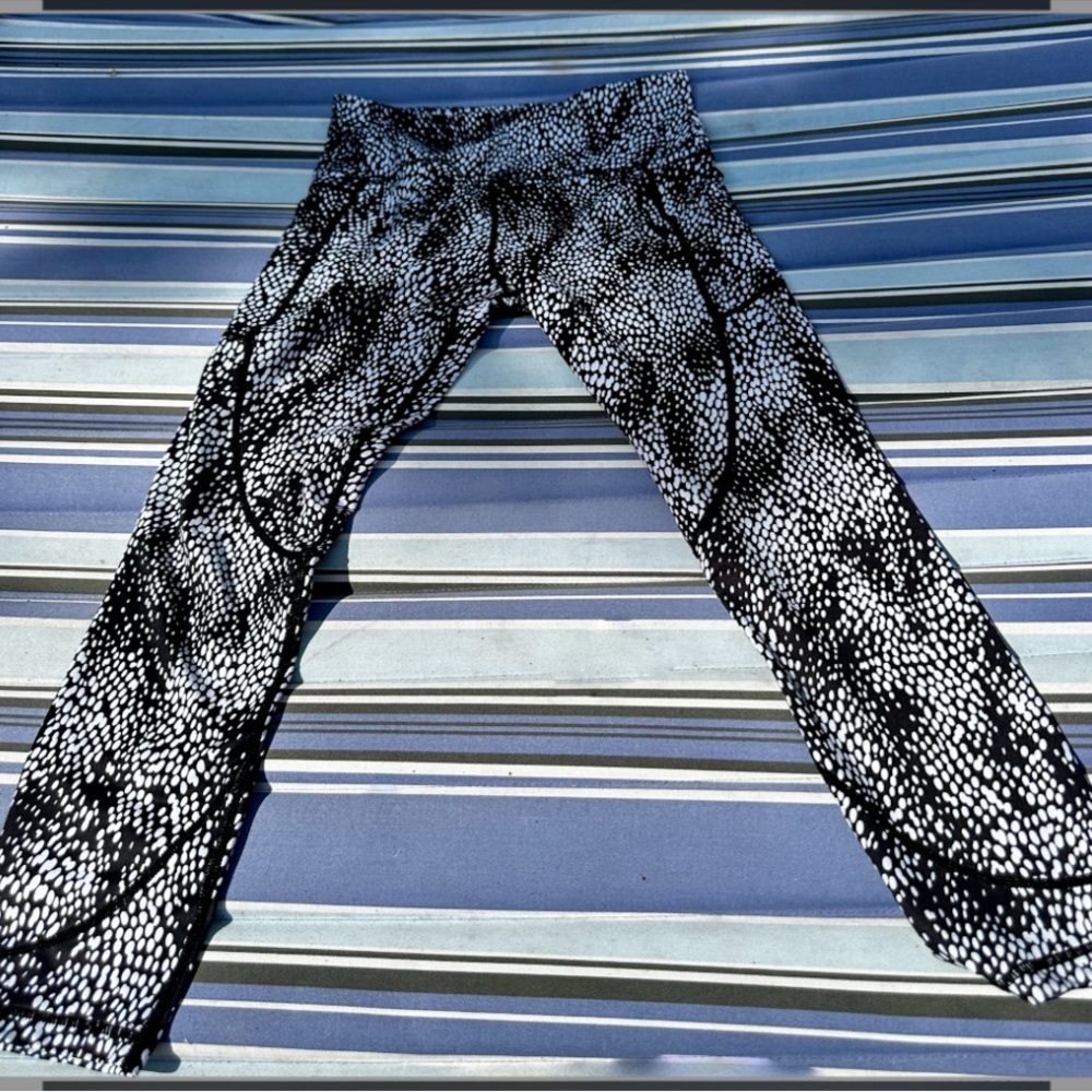 Zyia black viper light and tight 12 - Picture 2 of 5